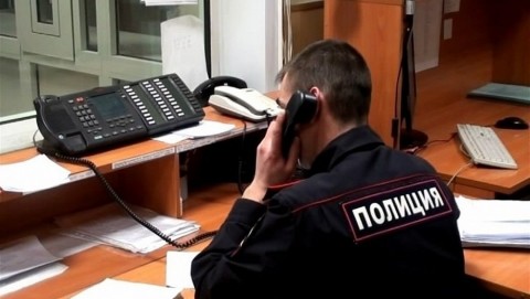 Выгоничские полицейские раскрыли кражу мобильного телефона на АЗС